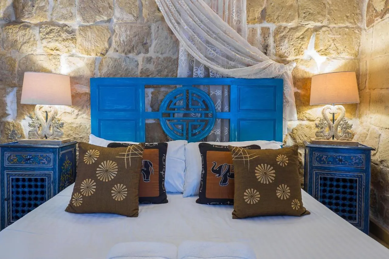 Chapel 5 Boutique Suites B&B Naxxar