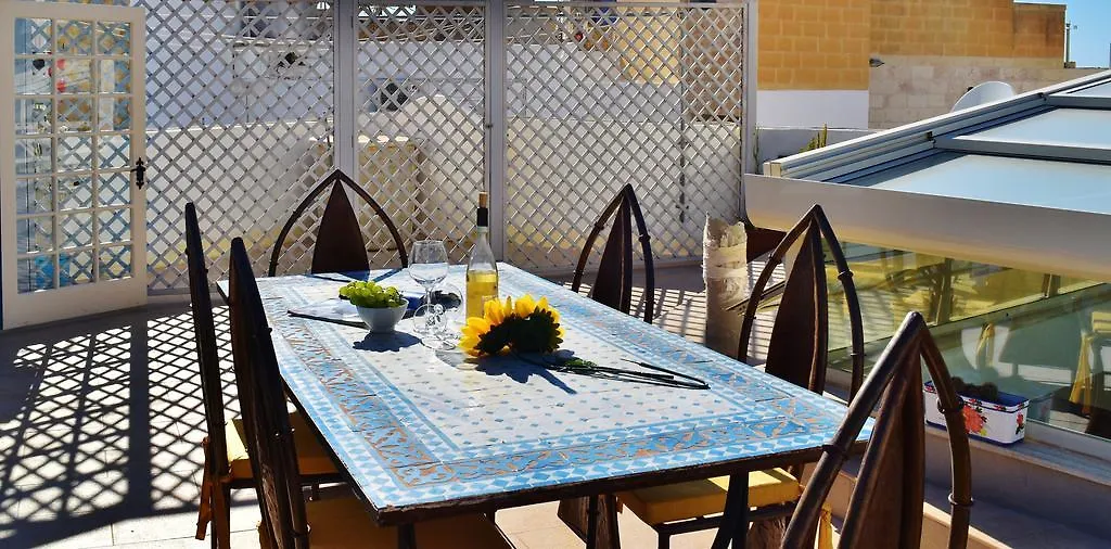 Chapel 5 Boutique Suites B&B Naxxar 2*,