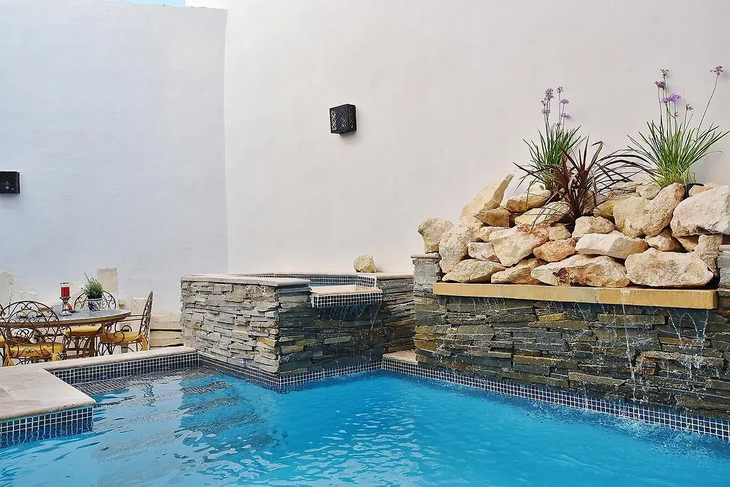 Frühstückspension Chapel 5 Boutique Suites B&B Naxxar